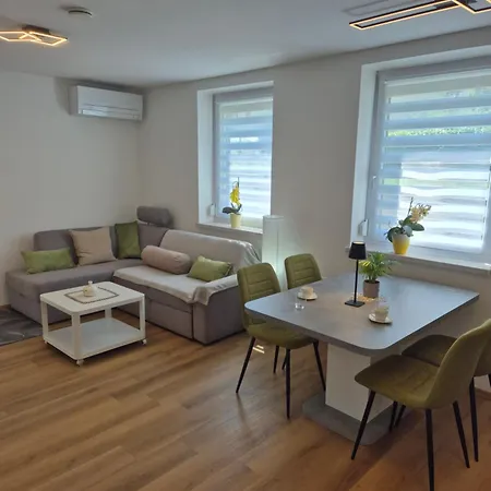 Апартаменты Sunny Barbara Любляна